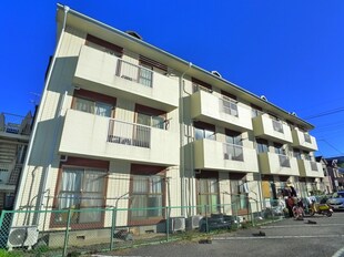 マンション小澤の物件外観写真